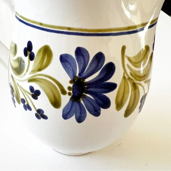 Williams Sonoma Grande Cuisine Blue Floral Pitcher Hungary Hand Painted Bent Lip - Picture 8 of 10